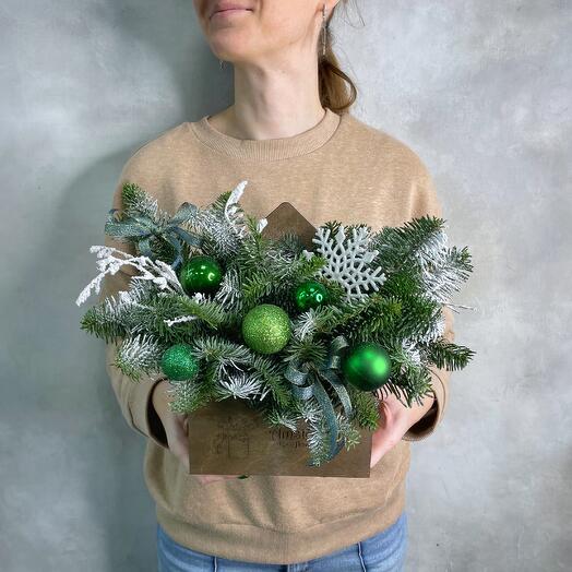 Счастливый 2026 - конверт с нобилисом в зеленой гамме