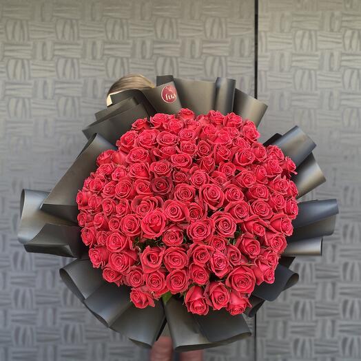 101 red roses