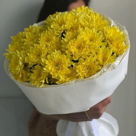 Bouquet of yellow bush chrysanthemums 15 pieces