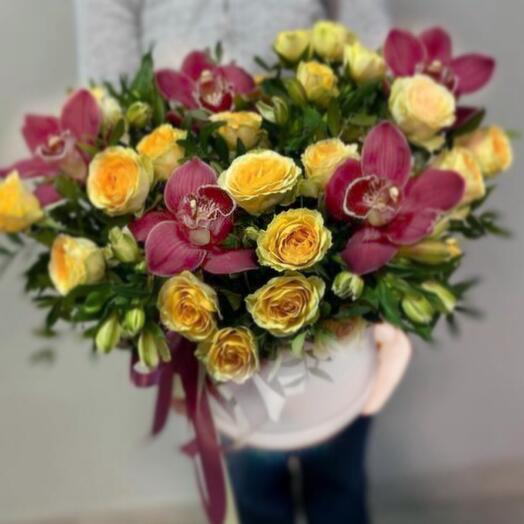 Коробка с цветами