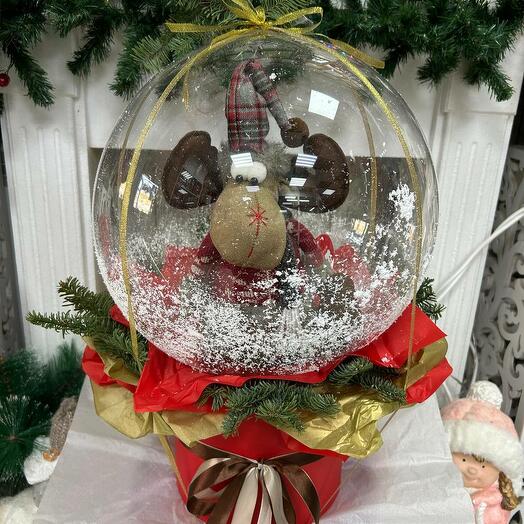 Шар с игрушкой