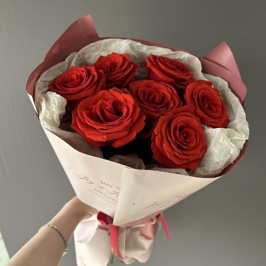 Bouquet of 7 red roses