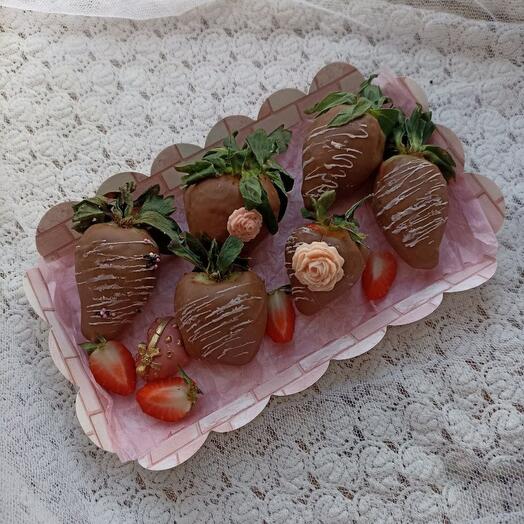 Клубника в шоколаде