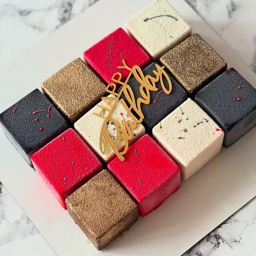 Mousse cake cubes