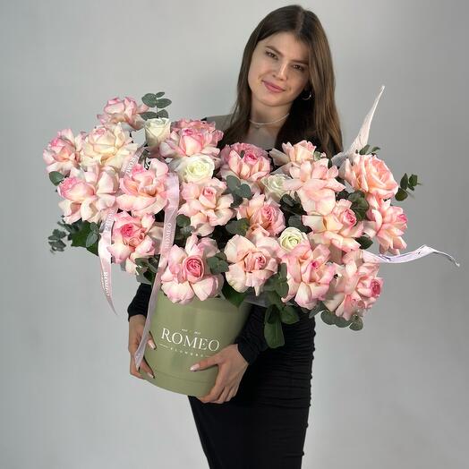 Цветы в коробке