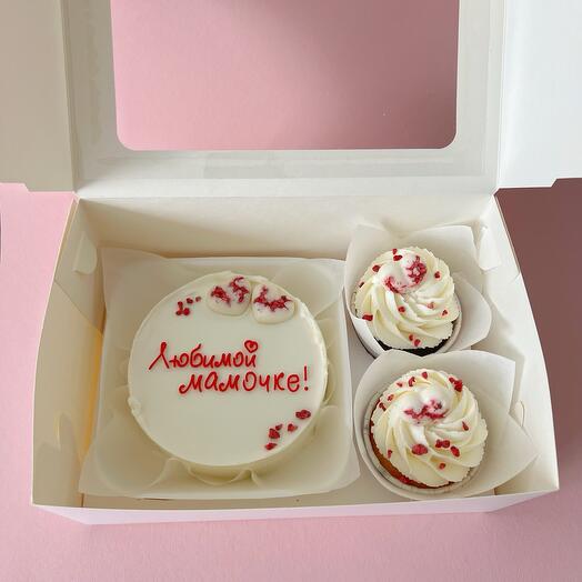 Набор бенто торт и 2  капкейка маме, на День матери