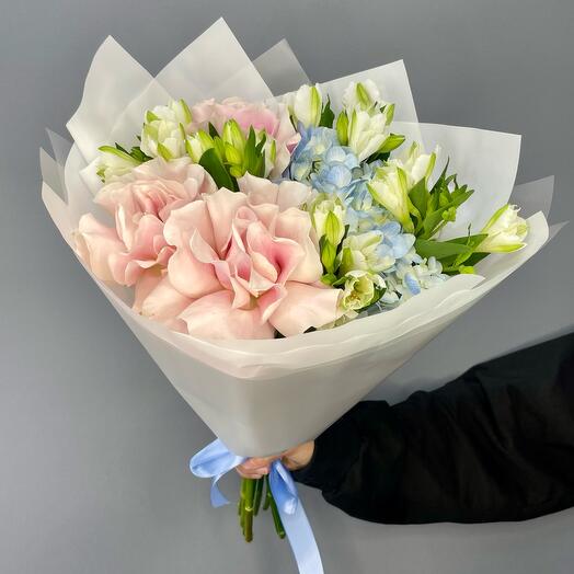 Французкая Роза с гортензией🌸