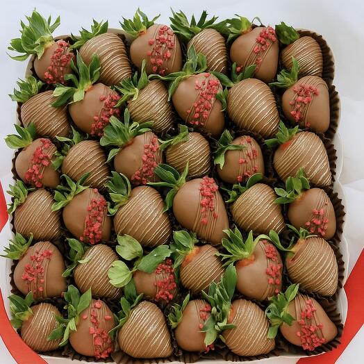 Клубника в шоколаде "Люкс"