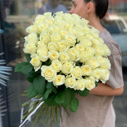 Белые розы 70см🔹55шт