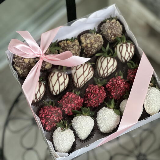 Клубника в шоколаде 20 шт