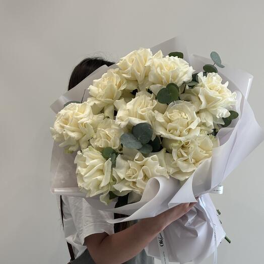 Букет из белых французских роз