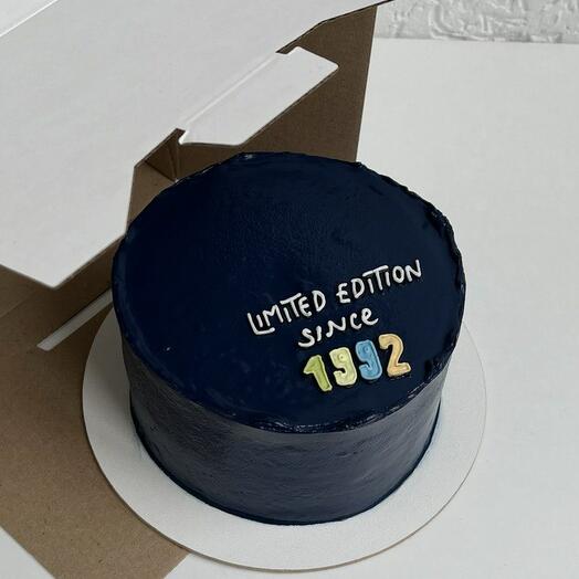 Торт на 2 кг с надписью "Limited edition", торт для девушки, торт для парня, торт для друга