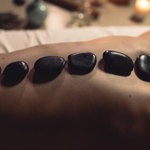 Подарочный сертификат «Stone Smart Therapy спа с горячими камнями» (1 час, 1 человек)