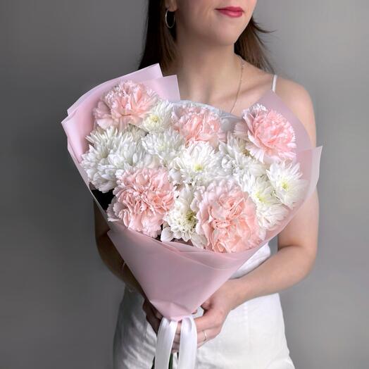 Букет хризантема и диантус розовый