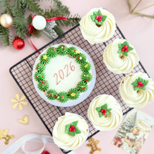 Новогодний набор бенто с капкейками в подарок на Новый год, Рождество