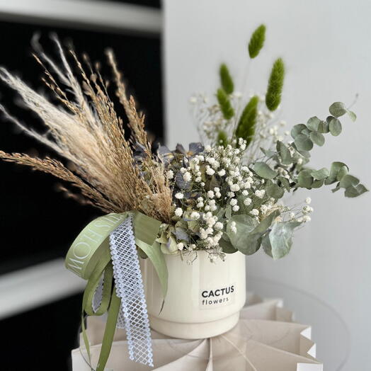 Композиция из сухоцветов «Зеленая Лагуна»