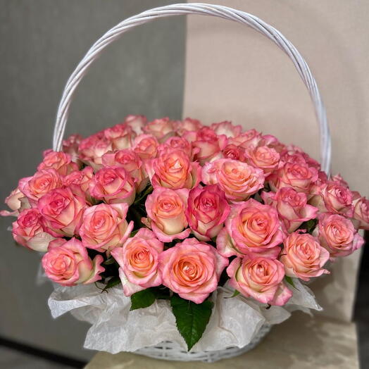 Корзина «Мои чувства» с 55 розами