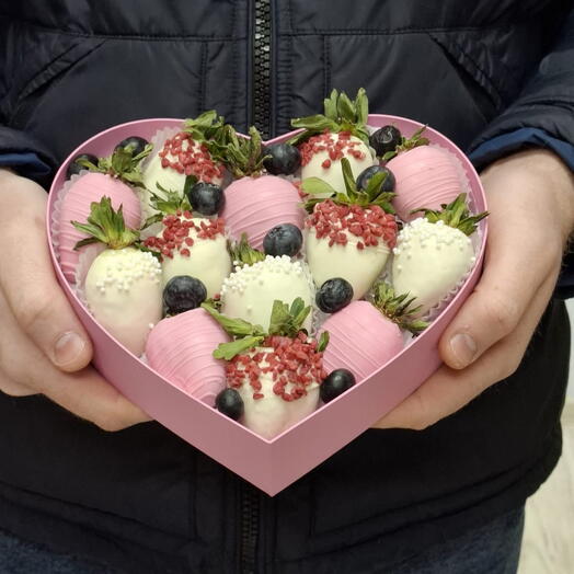 "Сердце " Клубника в шоколаде