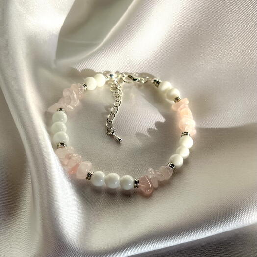 Браслет из натурального белого агата и розового кварца