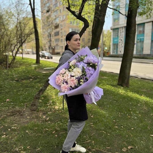 Авторский букет XXL Гортензия и Фрацузская Роза