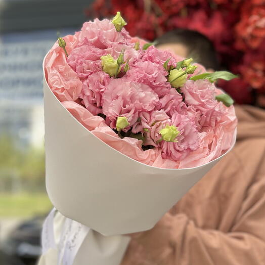 Кружевная розовая эустома