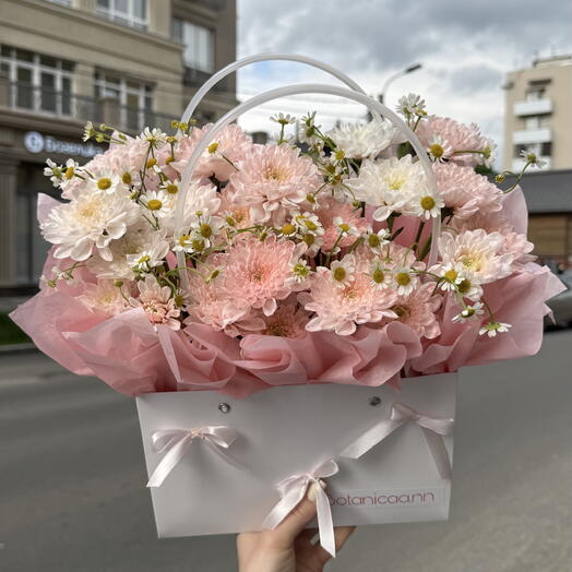 Дофаминовая сумочка из хризантем и танацетума🎀