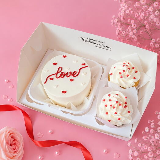 Бенто торт love с капкейками