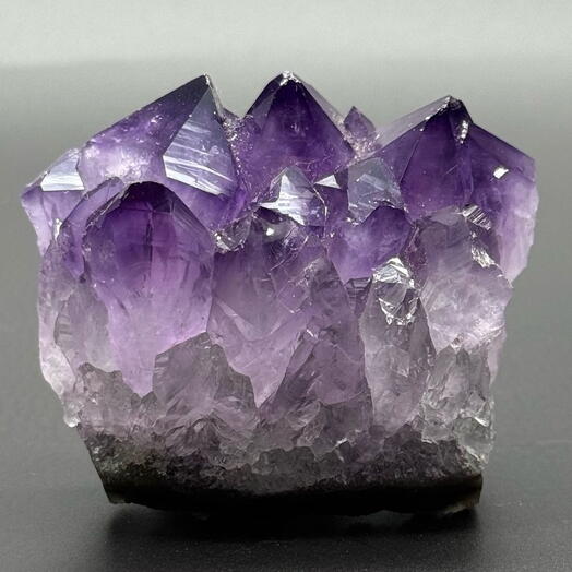 Натуральный камень Аметист 5.5х5см