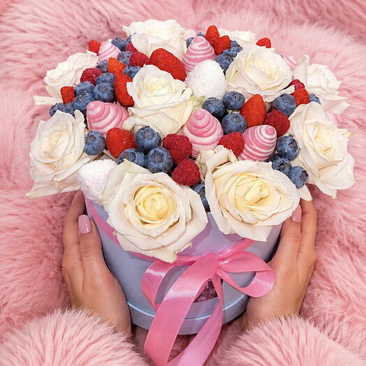 Клубника в шоколаде "Blue love"