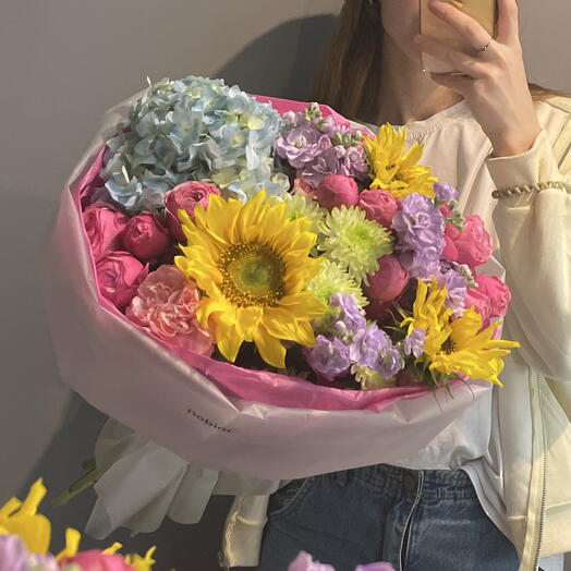 Дофаминовый красавчик с кудрявыми подсолнухами🌻