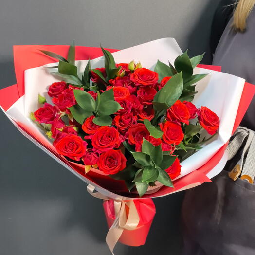 Букет из алых роз️🌹🤗