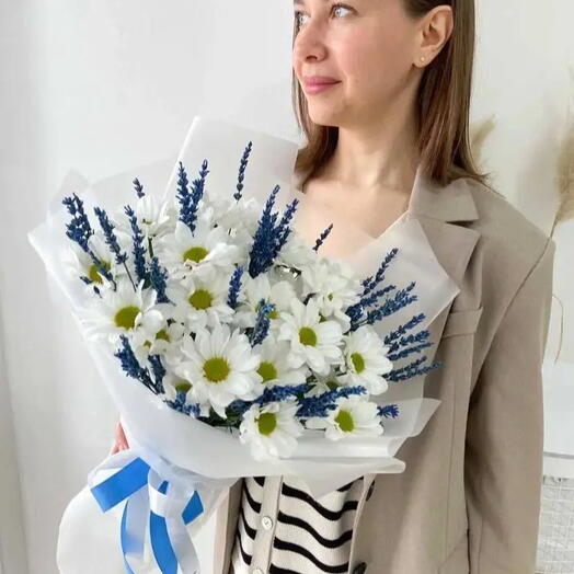Хризантемы и лаванда