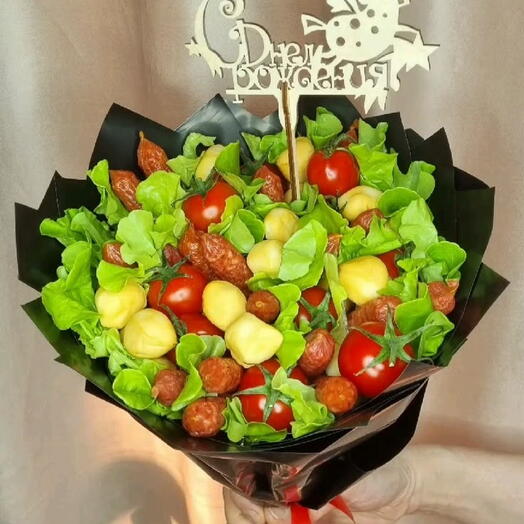 Небольшой колбасный подарок "Праздник вкуса" отличный подарок на день рождения