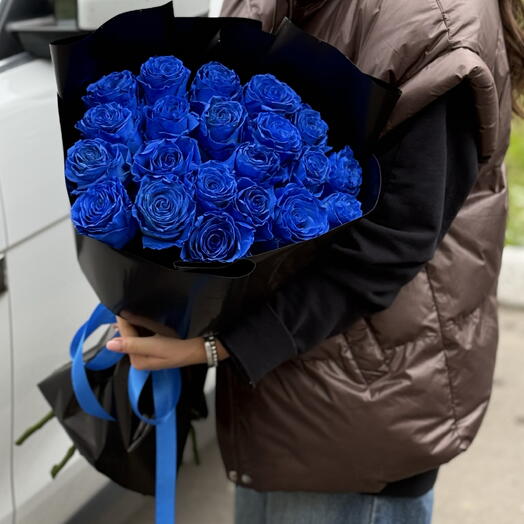Синие розы 21 шт в черной упаковке 💙