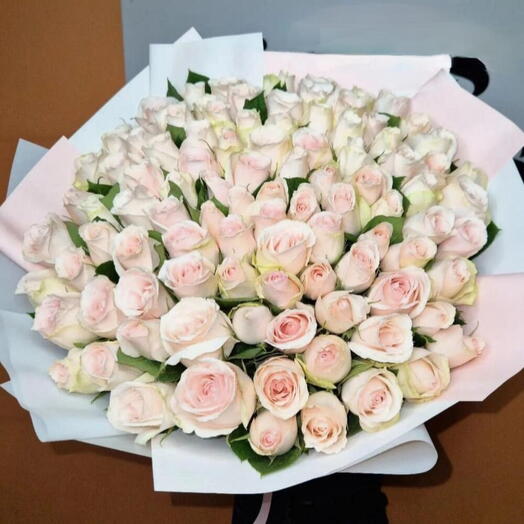 Букет из 101 нежной розы