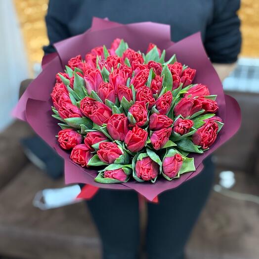 Пионовидный тюльпан