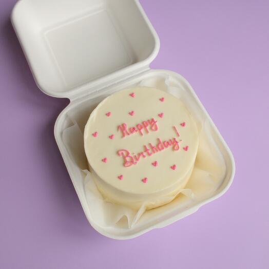 Бенто торт с розовой надписью "happy birthday"