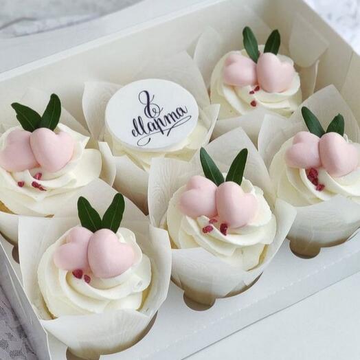 Капкейки с сердечками