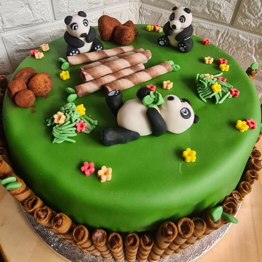 Panda birthday cake