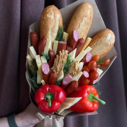Мужской колбасный букет, съедобный букет