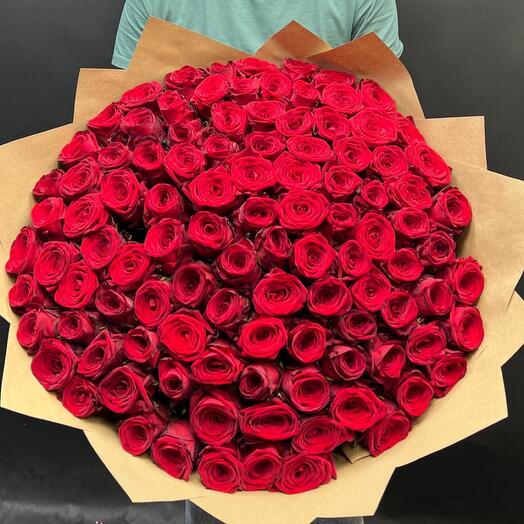 101 red roses