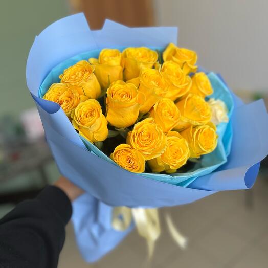 Желтые розы