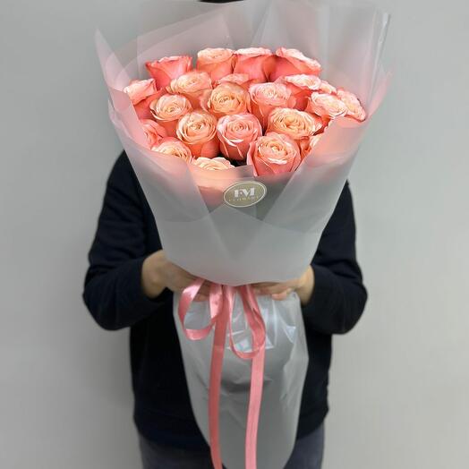 25 роз
