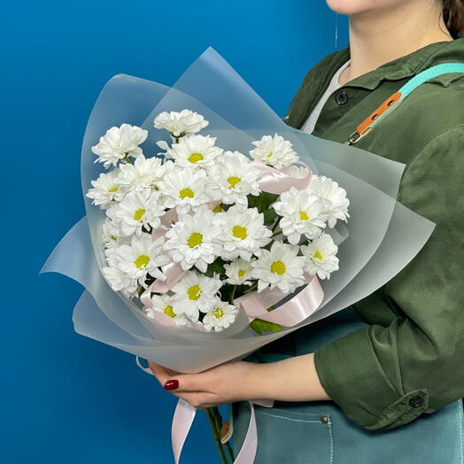 Букет-комплимент из хризантем