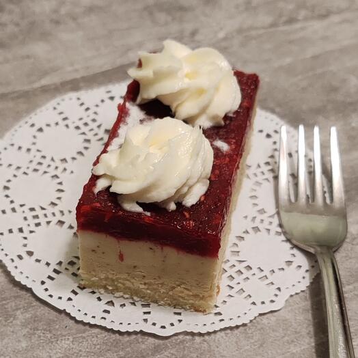 Raspberry pistachio