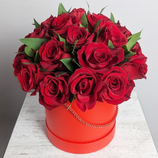 20 red roses in a box