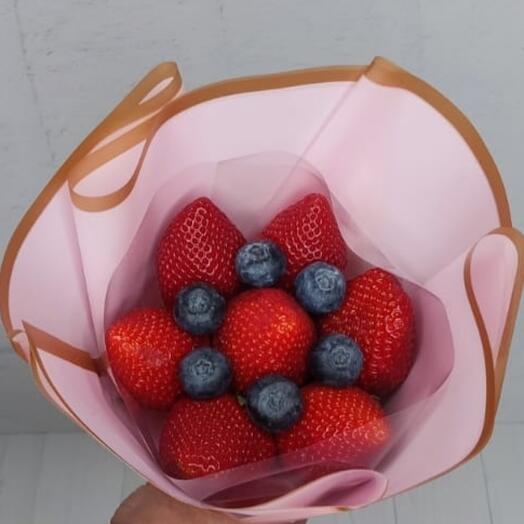 Букет из Клубники