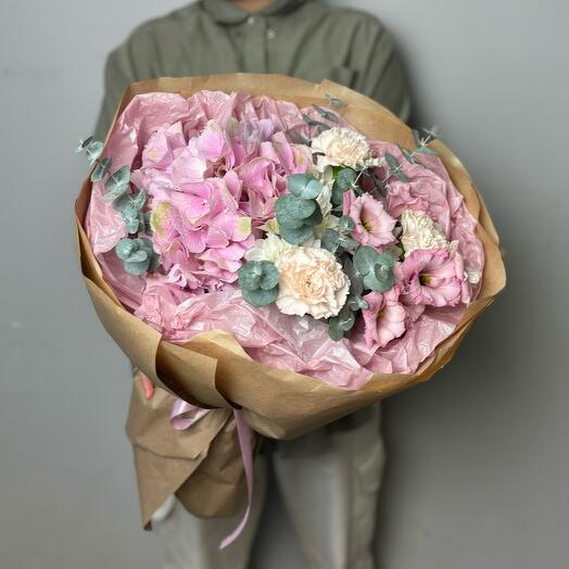 St bouquet 131 с розовой гортензией