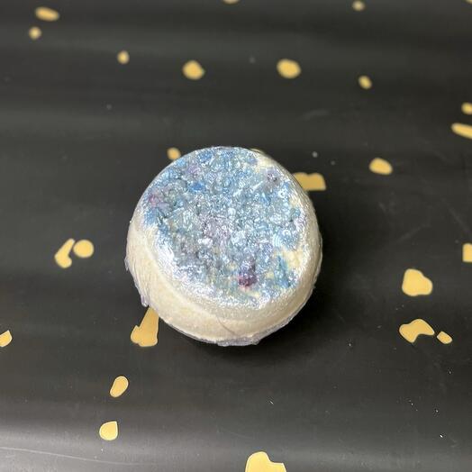 Bath bomb with blue crystals, Pineapple flavor