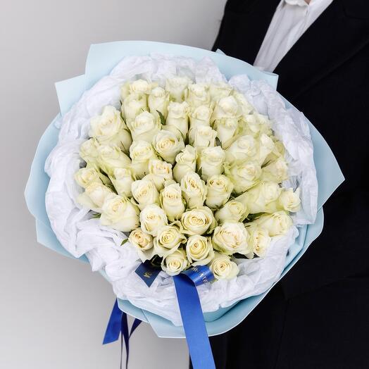 51 white roses, 40 cm each